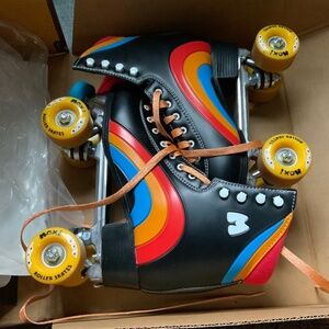 Moxi Rainbow Rider Roller-skates Size 9